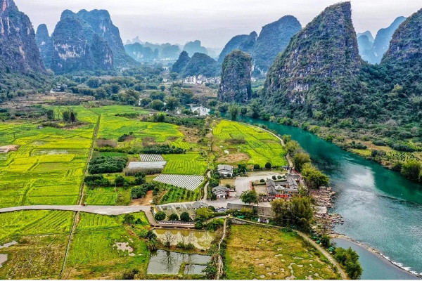 Ten-Mile Gallery Yangshuo cycling