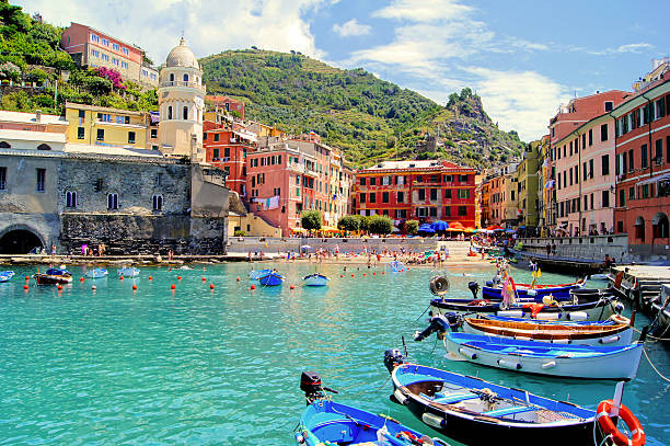Vernazza Italy harbor colorful houses
