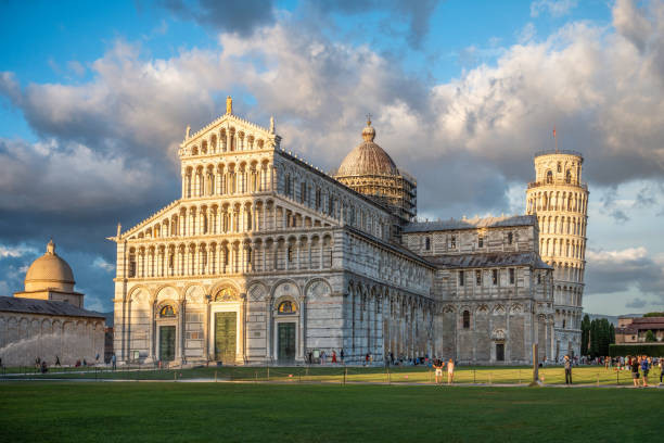 Pisa Baptistery Cathedral Campo dei Miracoli architecture